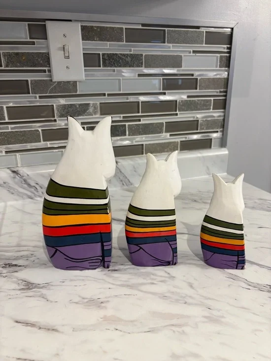 Vintage Laurel Burch style Cat figurines wooden hand painted folk art cat decor - Picture 2 of 9